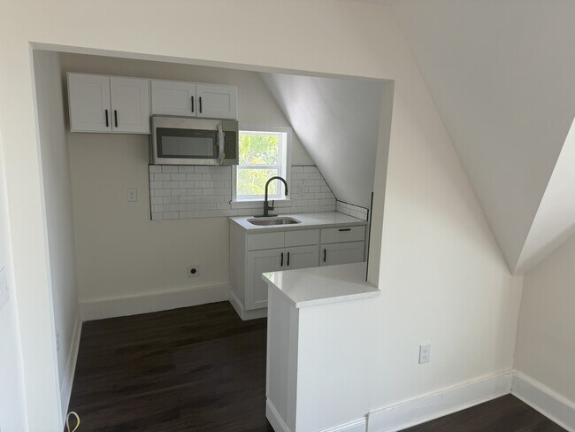 Foto del edificio - 106 N 9th St
