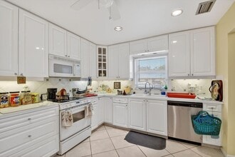 Building Photo - 782 Nantucket Cir