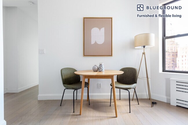 Foto del edificio - 915 West End Ave