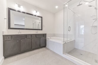 Building Photo - 10916 Keaton Landing Dr