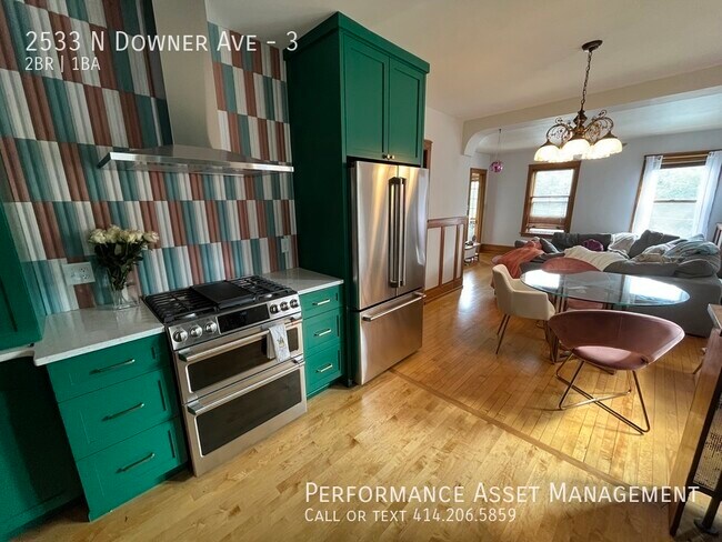 Foto del edificio - Breathtaking 2br condo on the East Side