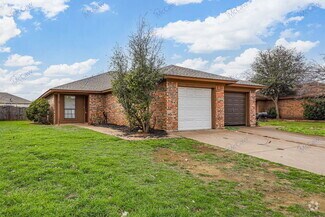 Building Photo - 6710 S Creek Dr
