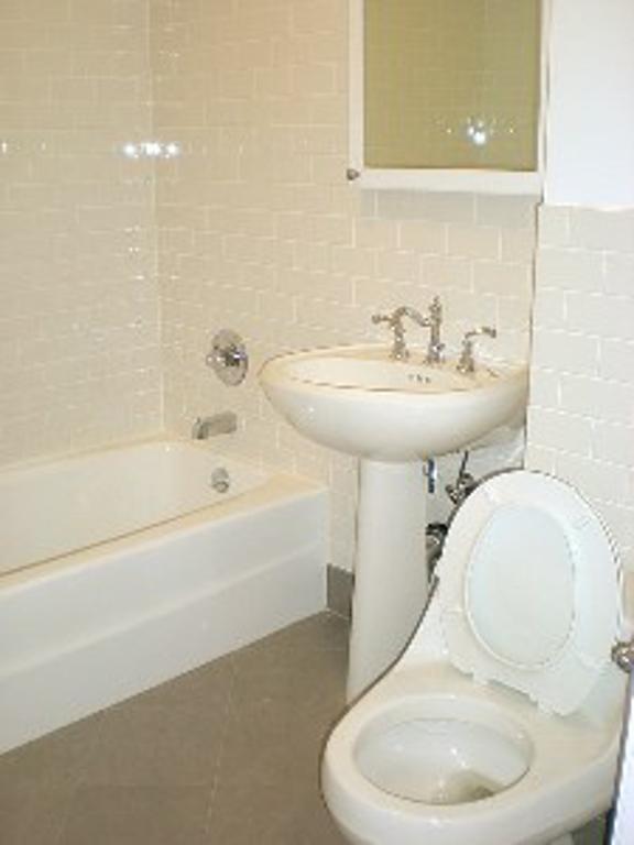 Foto del edificio - 420 E 79th St