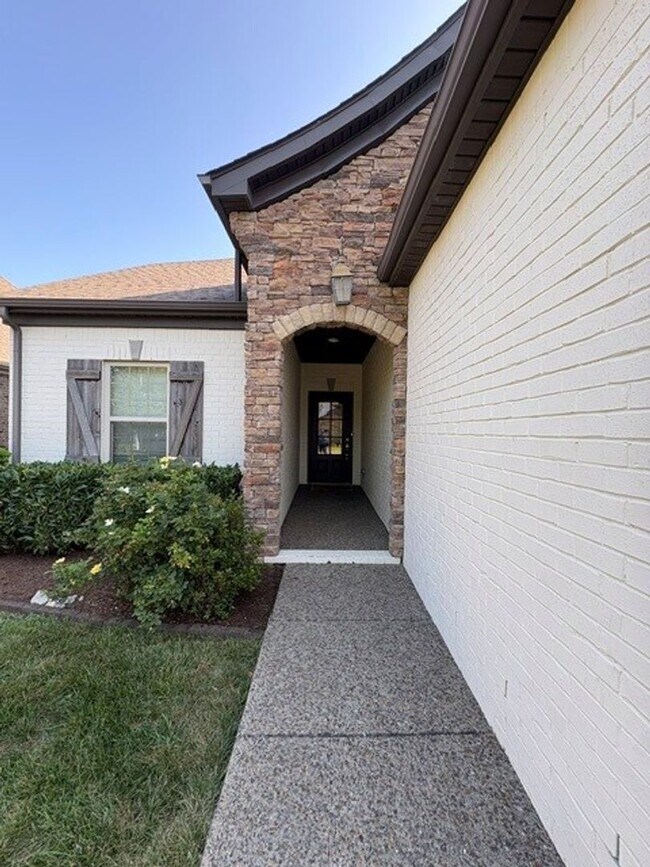 Building Photo - NOW AVAILABLE IN MILLSTONE!!