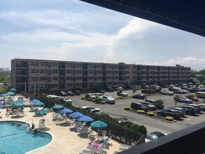 Building Photo - 4500 W Brigantine Ave