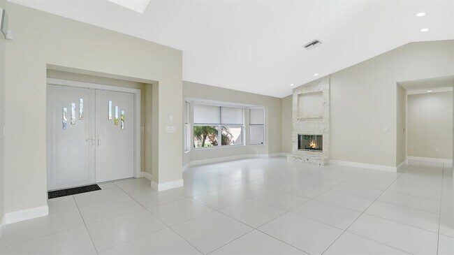 Foto del edificio - 1412 NE 53rd Ct