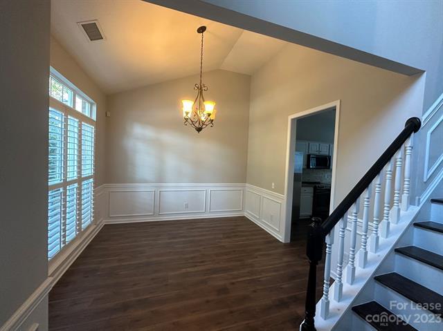 Building Photo - 8712 Fieldcroft Dr