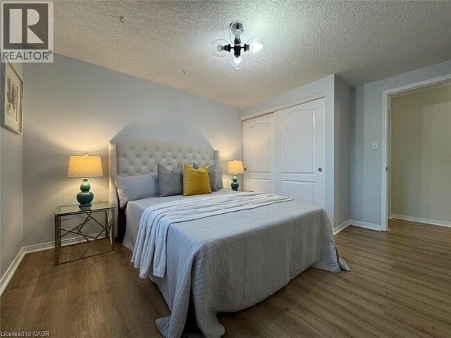 Building Photo - 579 Windjammer Way