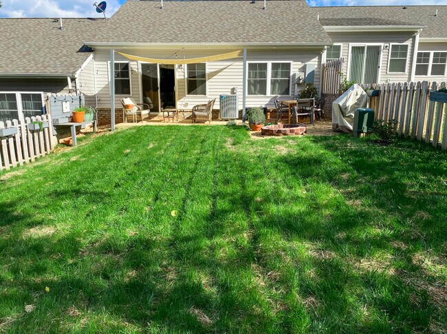 Building Photo - 1308 Emerald View Ct