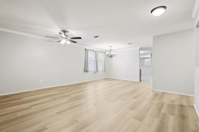 Building Photo - 13215 Cleburne Dr