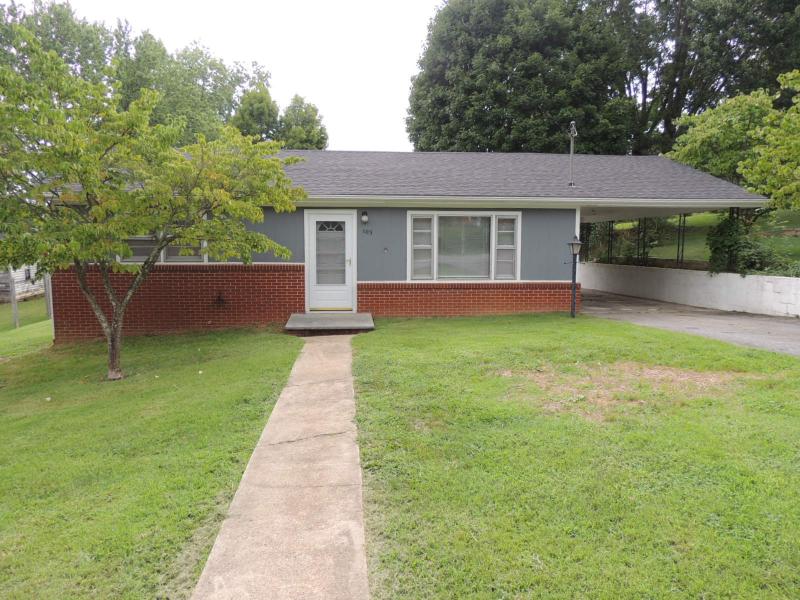 Primary Photo - 103 Cottonwood Dr