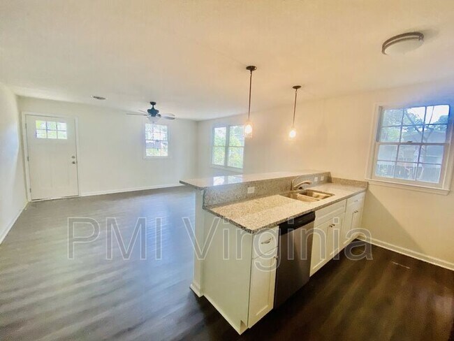 Building Photo - 2609 Border Ct