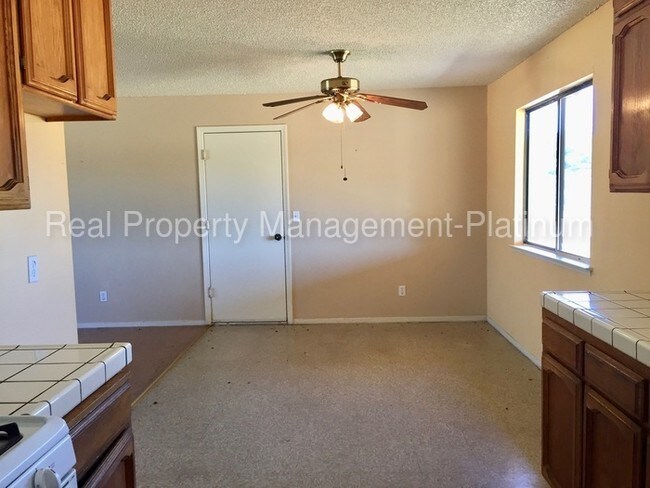 Foto del edificio - 4362 N Greenwood Ave
