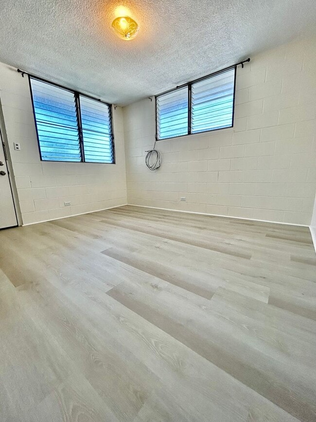 Foto del edificio - Available on 8/1/25, 620 soft, 2 bedrooms,...