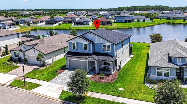 Foto del edificio - 7182 Heron Walk Ln