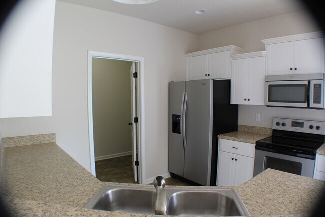 Foto del edificio - 4072 Corner Stroll Ln