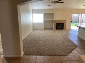 Building Photo - 4711 W Mary Ave