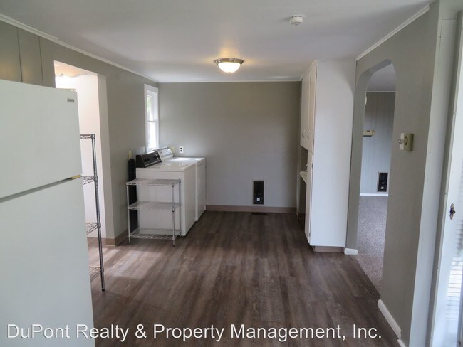 Building Photo - 10119 Lake Steilacoom Dr SW