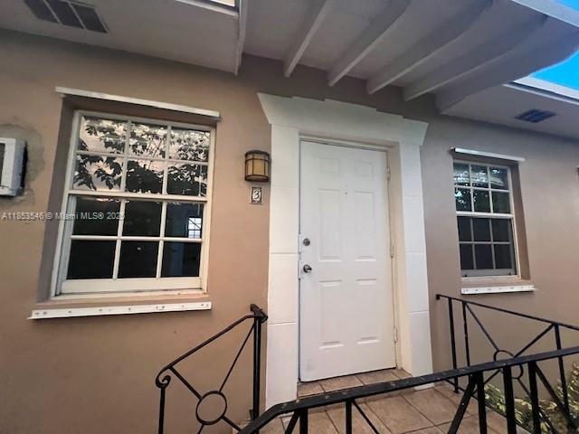 Foto principal - 441 SW 10th St