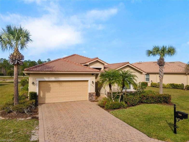 Foto principal - 7959 Princeton Dr
