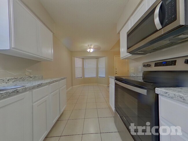 Foto del edificio - 5929 Birchhill Rd