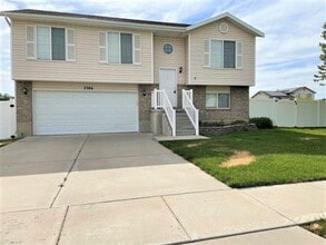 Building Photo - 2386 S 2830 W