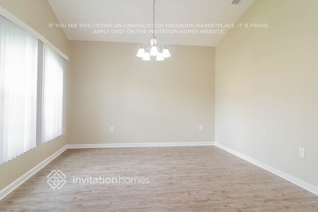 Foto del edificio - 1455 Litchfield Dr