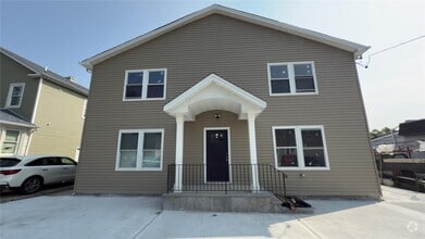 Building Photo - 120 Linden Ave