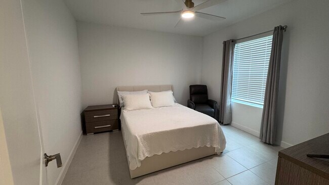 Foto del edificio - 6371 Windwood Wy