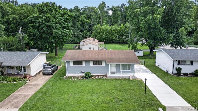 Foto del edificio - 10530 Meath Dr