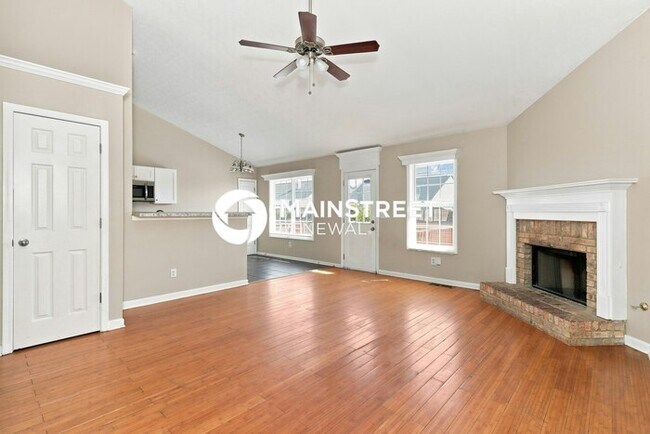 Building Photo - 5 Bedroom Pet-Friendly Home in Dallas, GA with Main Street Renewal