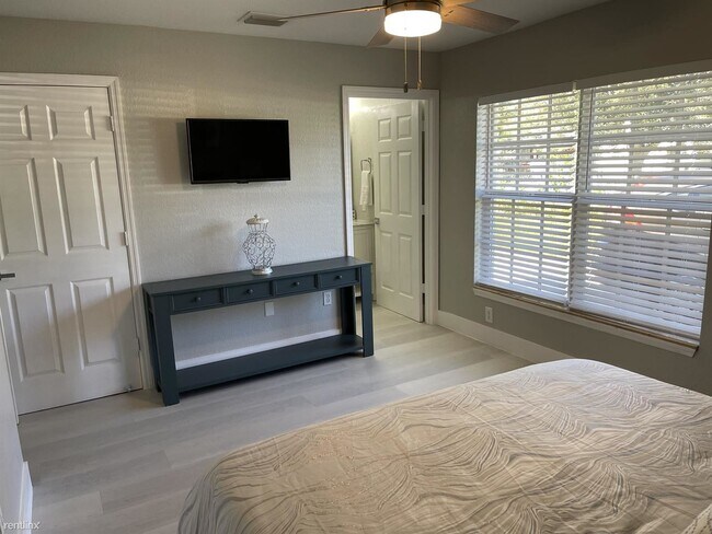 Foto del edificio - 4 br, 2 bath House - 526 Southridge Rd