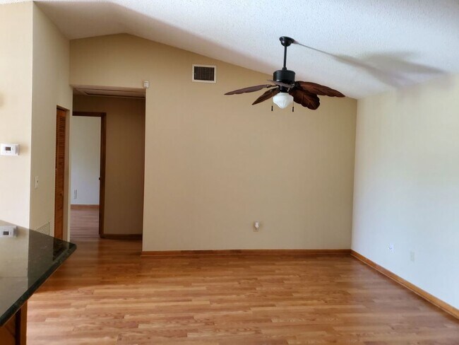 Building Photo - Affordable Pool Home