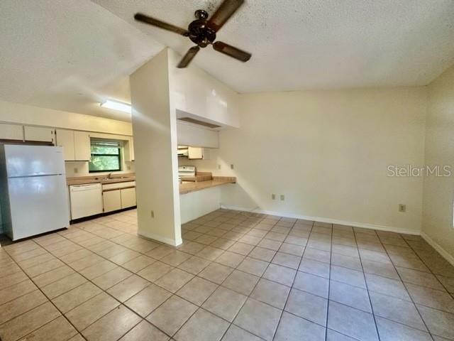 Foto del edificio - 32818 Lake Square Ct