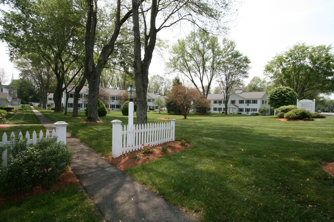 Building Photo - 32 Worthen Rd