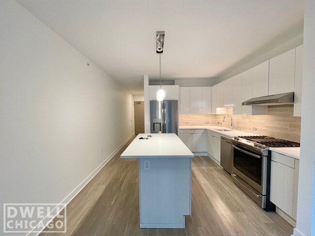 Foto del edificio - 2301 N Lincoln Ave