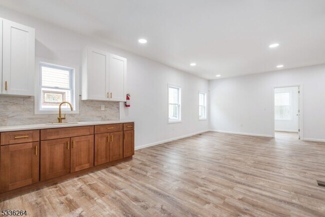 Foto del edificio - 823 S 17th St