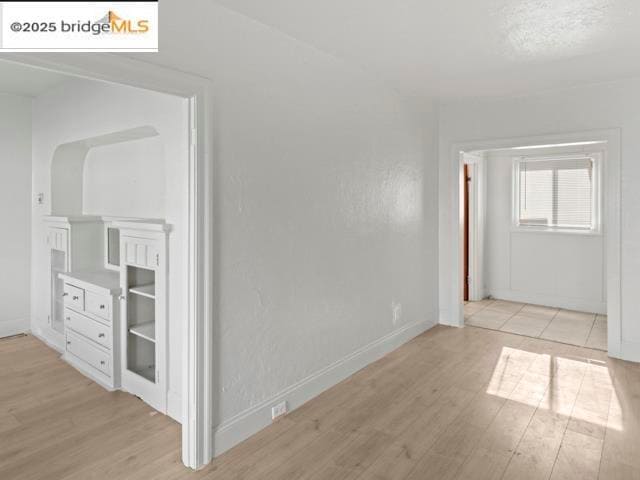 Building Photo - 1556 78th Ave