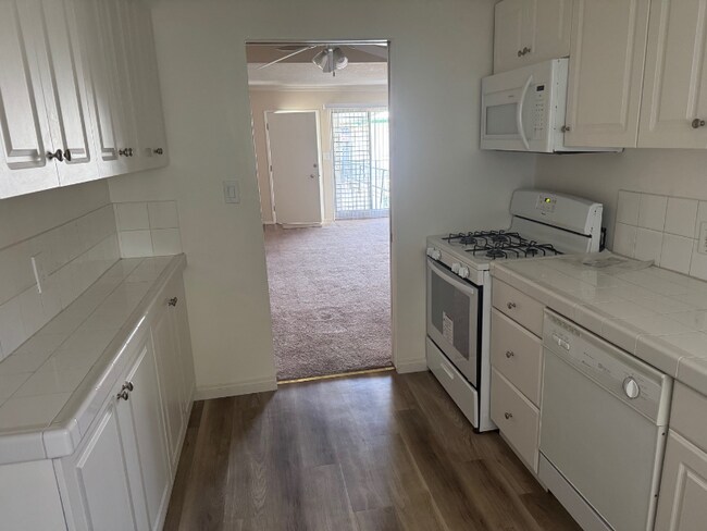 Foto del edificio - 4438 Murietta Ave