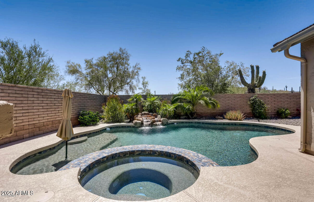 Foto del edificio - 30416 N 128th Ln