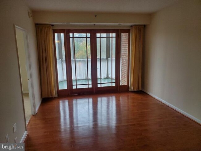 Foto del edificio - 3100 N Leisure World Blvd