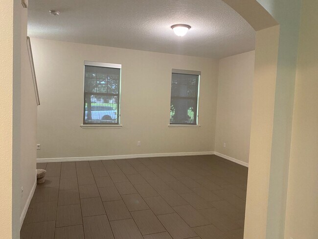 Building Photo - Bungalow-style home located in Windermere