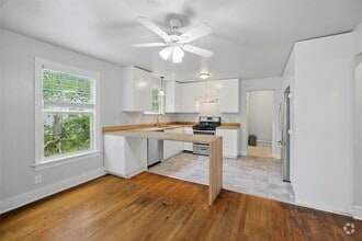 Building Photo - 1403 Clifford Ave