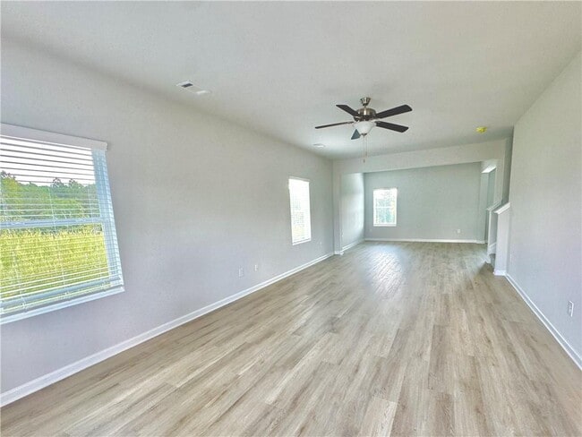 Building Photo - 11067 Suria Dr