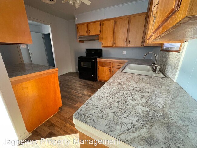 Building Photo - 3 br, 1.5 bath House - 308 Mathilda Dr