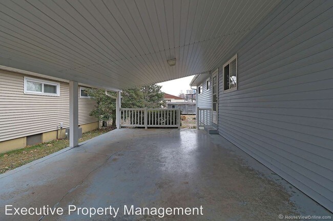 Building Photo - 3 br, 1 bath House - 924 Rodney Vista Blvd