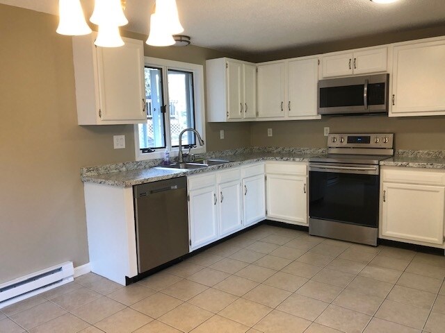 Building Photo - 9l Rebecca Ln