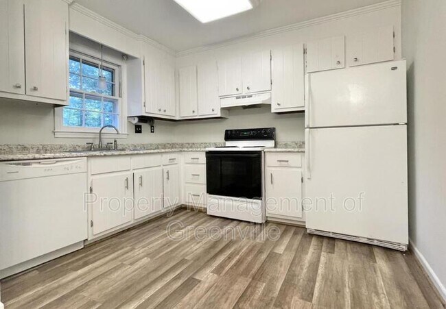 Foto del edificio - 507 Bethel Dr