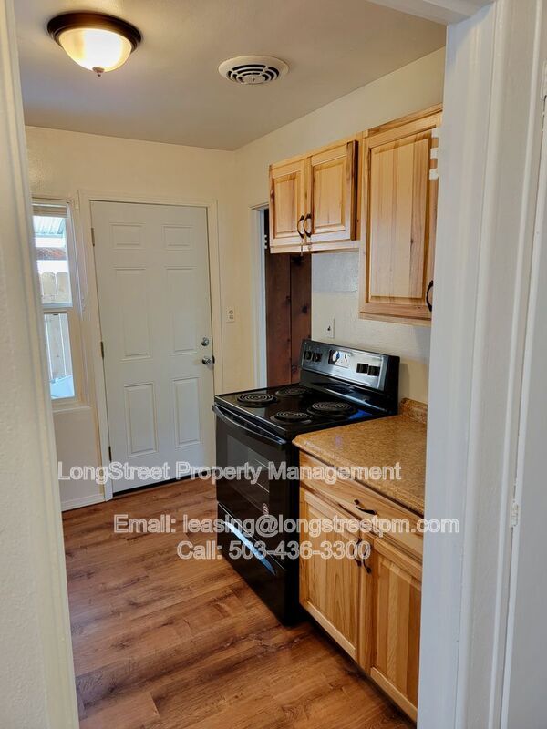 Foto del edificio - 628 NW 19th St