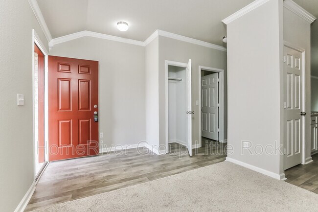 Building Photo - 8408 Eastwood Creek Dr